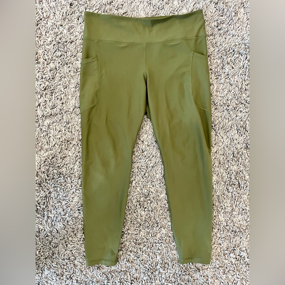 Old Navy High-Waisted PowerSoft Leggings for Women in Conifer